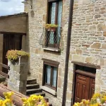 Agri Grotta Dell'eremita Castelmezzano