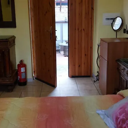 Agri Grotta Dell'eremita Farm stay