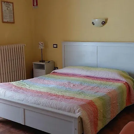 Agri Grotta Dell'eremita Bauernhof *