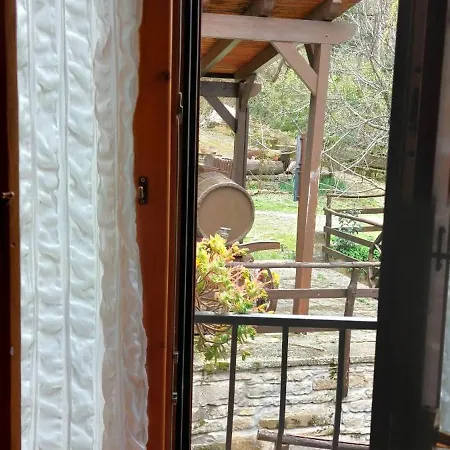 Agri Grotta Dell'eremita Bauernhof Castelmezzano