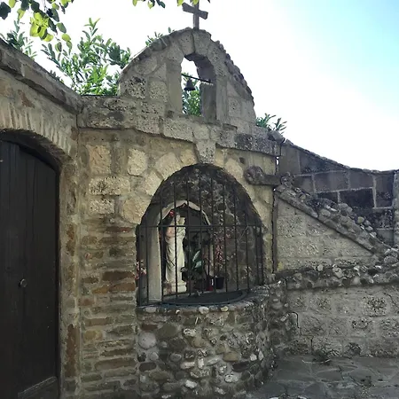 Gospodarstwo agroturystyczne Agri Grotta Dell'eremita