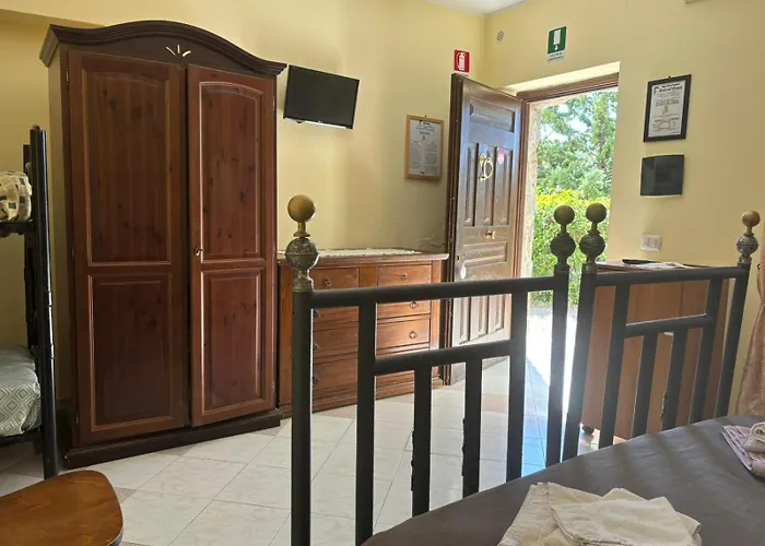 Agri Grotta Dell'eremita Castelmezzano